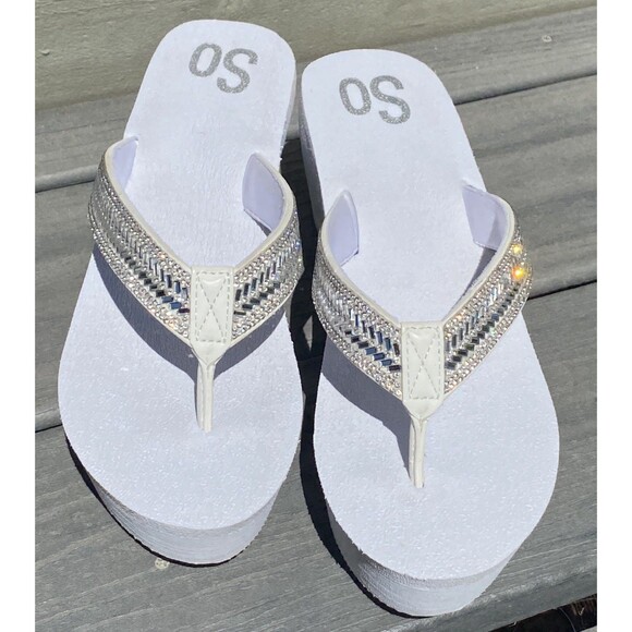 SO Platform Wedge Flip Flops Womens White Rhinestone Sparkly Good Y2K Sandals - Picture 2 of 6